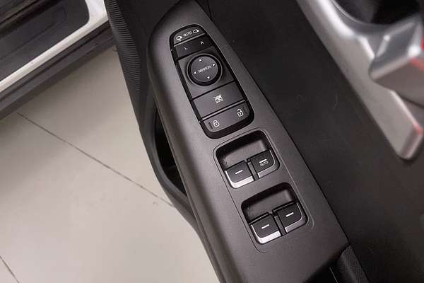 2020 Kia Sportage S QL