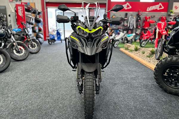 2025 Benelli TRK 702X