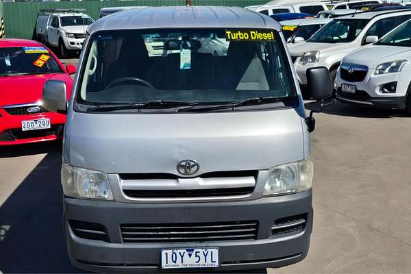 2005 Toyota Hiace LWB KDH200R
