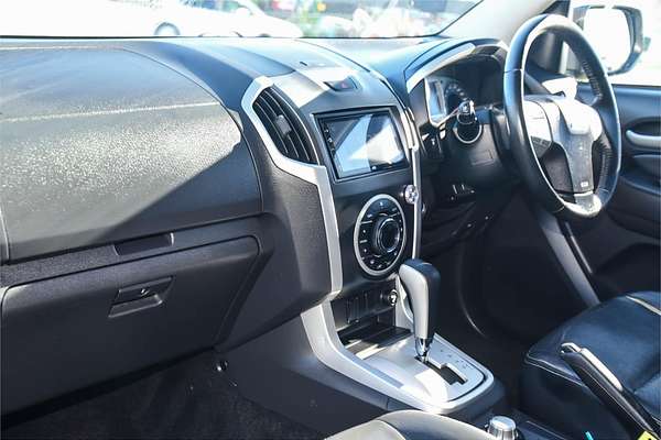2015 Isuzu MU-X LS-T