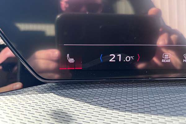 2025 Audi SQ5 TFSI FY
