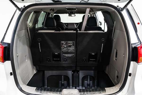 2016 Kia Carnival Platinum YP