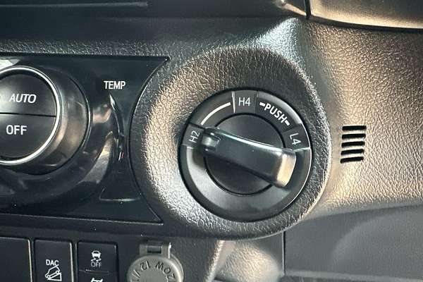 2023 Toyota Hilux Rogue GUN126R 4X4