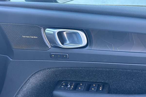 2023 Volvo C40 Recharge Twin