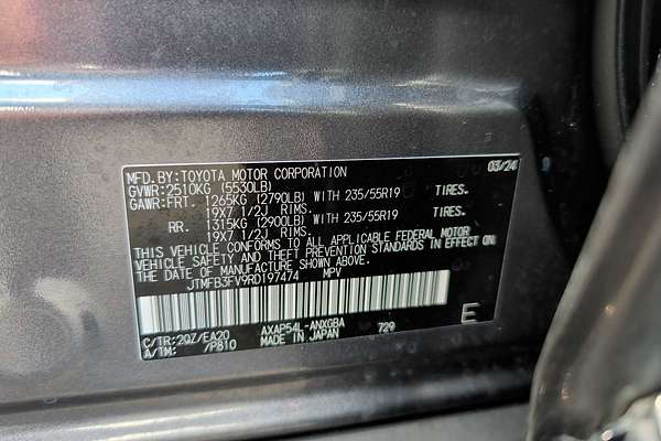 2024 Toyota RAV4 XSE