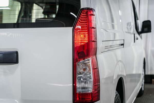 2021 Toyota Hiace GDH300R