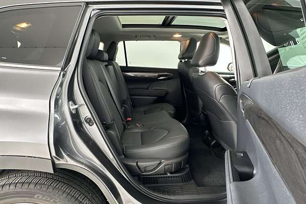 2023 Toyota Kluger Grande AXUH78R