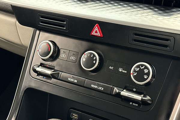 2022 Kia Carnival S KA4