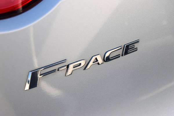 2016 Jaguar F-PACE 20d Prestige X761
