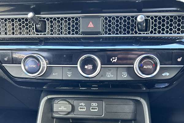 2022 Honda Civic VTi LX 11th Gen