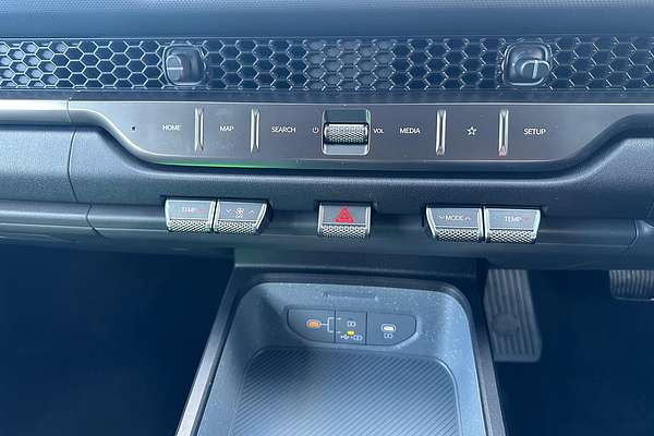 2025 Kia Tasman SX TK 4X4