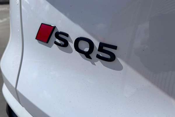 2025 Audi SQ5 TFSI FY