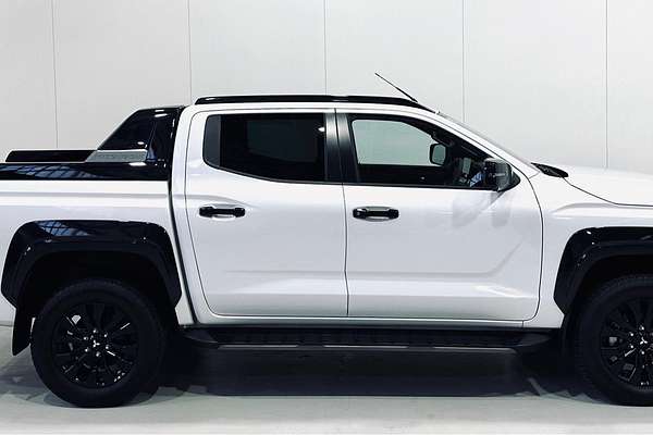 2024 Mitsubishi Triton GSR MV