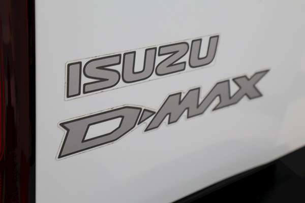 2021 Isuzu D-MAX SX High Ride Rear Wheel Drive