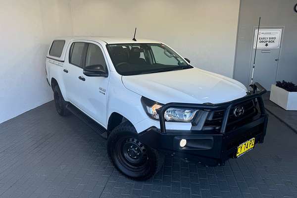 2020 Toyota Hilux SR GUN126R 4X4