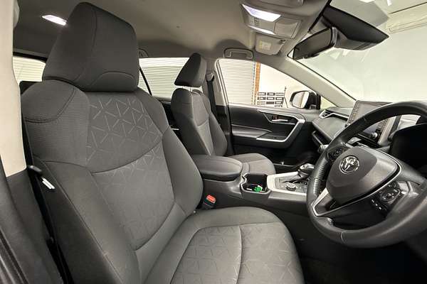 2022 Toyota RAV4 GXL AXAH54R