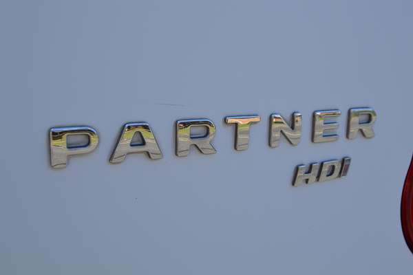 2012 Peugeot Partner L2 B9P