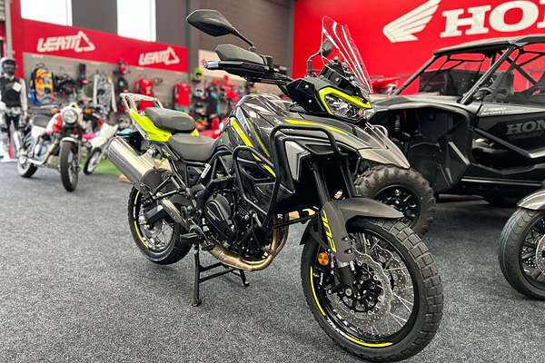 2025 Benelli TRK 702X