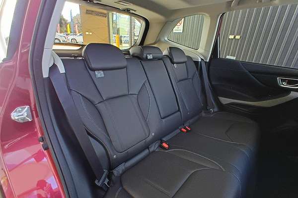 2023 Subaru Forester 2.5i-S S5