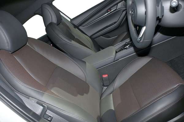2025 Mazda 3 G20 Touring BP Series