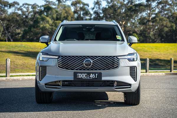 2025 Volvo XC90 Ultra B5 Bright