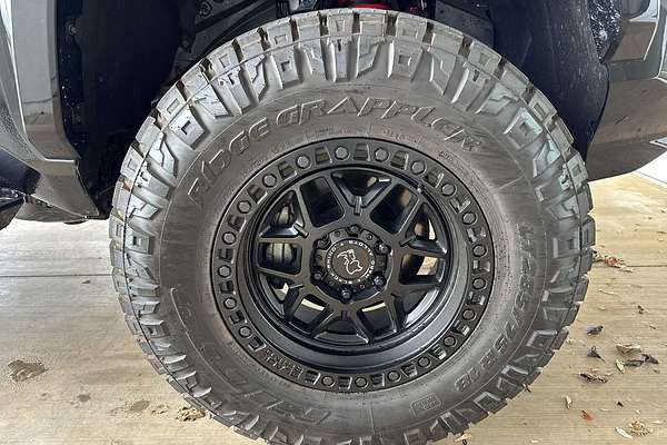 2024 Toyota Tacoma TRD Pro Hybrid