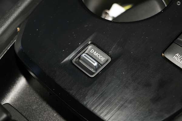 2025 Nissan X-TRAIL ST T33