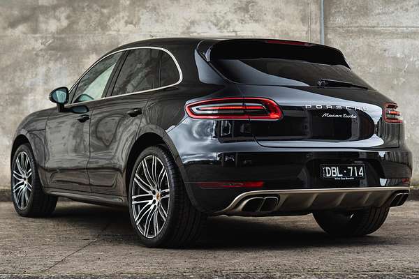 2015 Porsche Macan Turbo 95B