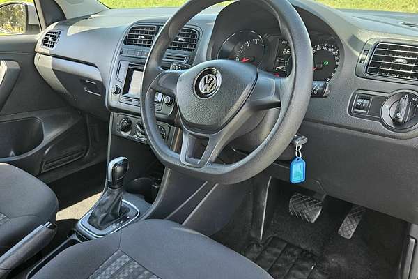 2015 Volkswagen Polo 66 TSI Trendline 6R MY15