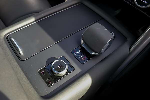 2023 Land Rover Discovery P360 R-Dynamic HSE Series 5