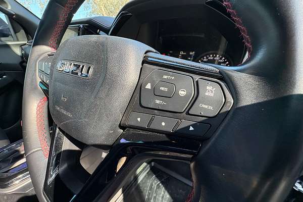 2022 Isuzu D-MAX X-TERRAIN 4X4
