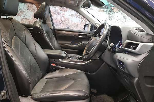 2022 Toyota Kluger Grande GSU75R