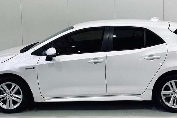 2020 Toyota Corolla Ascent Sport Hybrid ZWE211R