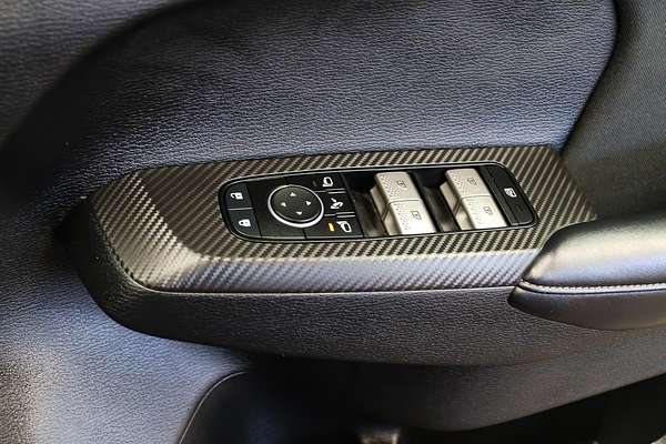 2024 Mitsubishi Outlander LS ZM