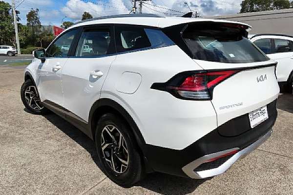 2022 Kia Sportage S NQ5