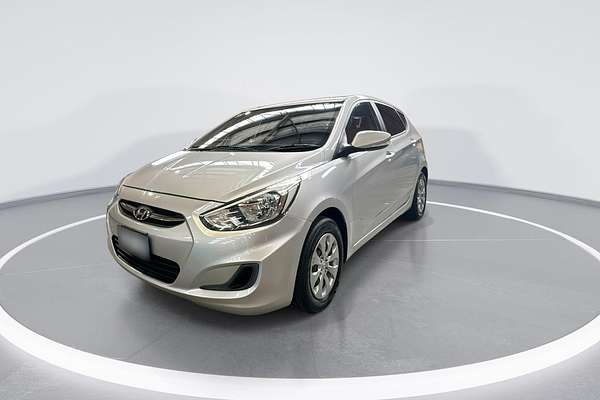 2016 Hyundai Accent Active RB3