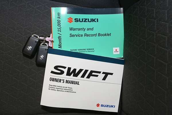 2024 Suzuki Swift Hybrid GLX UZ