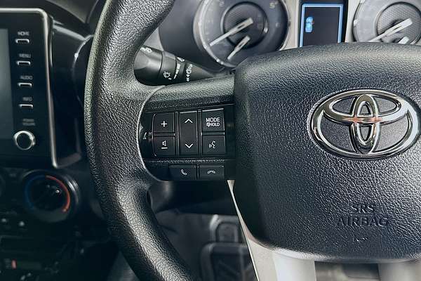 2022 Toyota HILUX SR (4x4) GUN126R 4X4