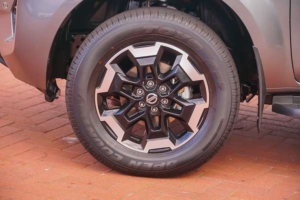 2025 Nissan Navara ST-X D23 4X4