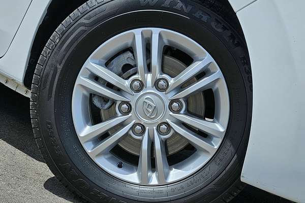 2021 LDV G10 Lift Door SV7C MY21