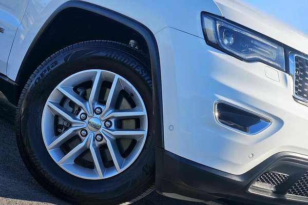 2017 Jeep Grand Cherokee Laredo WK