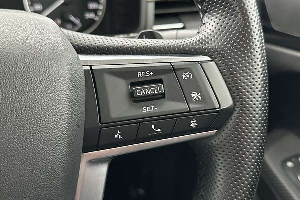 2023 Mitsubishi Outlander LS Black Edition ZM