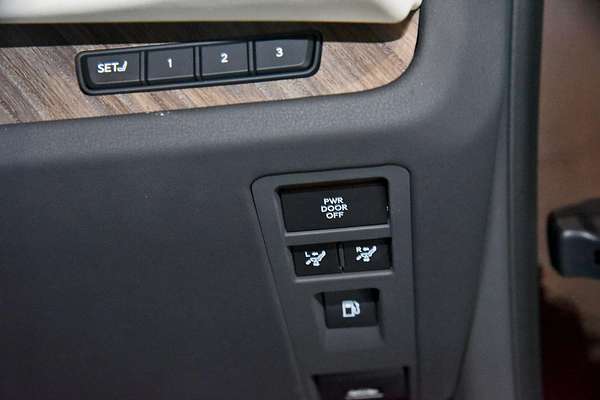 2025 Lexus LM LM350h Sports Luxury AAWH15R