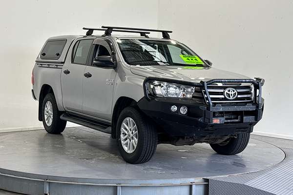 2018 Toyota Hilux SR GUN126R 4X4 - Image 3