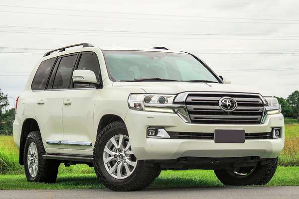 2020 Toyota Landcruiser Sahara VDJ200R