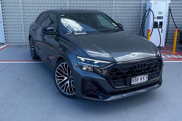 2024 Audi SQ8 TFSI F1