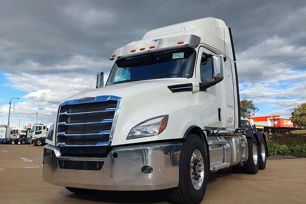 2024 Freightliner Cascadia 126