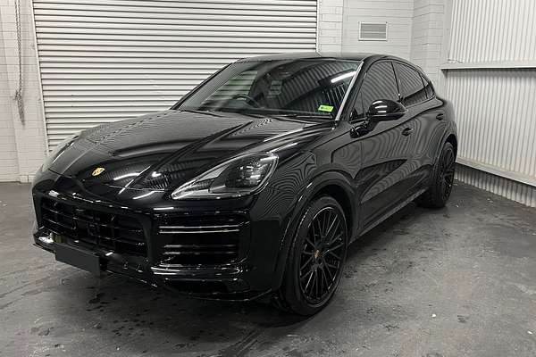 2023 Porsche Cayenne Turbo 9YA