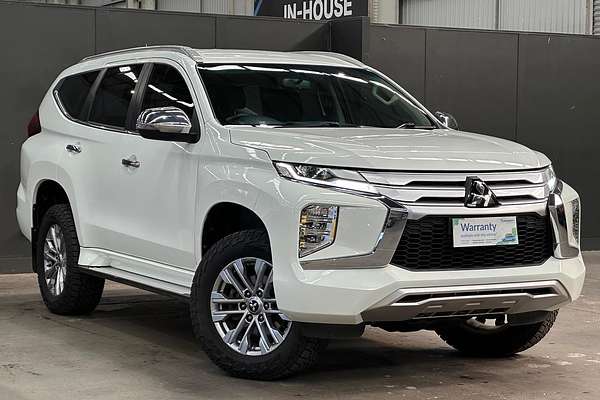 2020 Mitsubishi Pajero Sport GLX QF