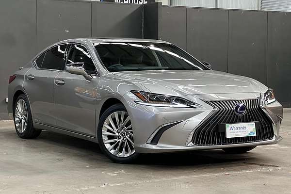 2019 Lexus ES ES300h Sports Luxury AXZH10R